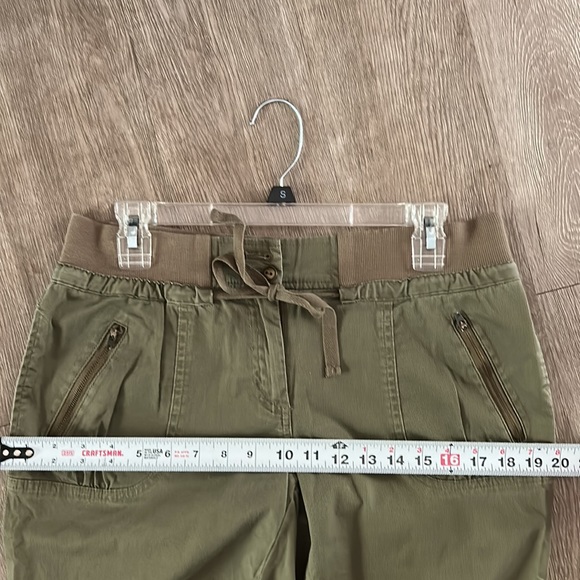 Daisy Fuentes Capri Pants - Picture 4 of 4